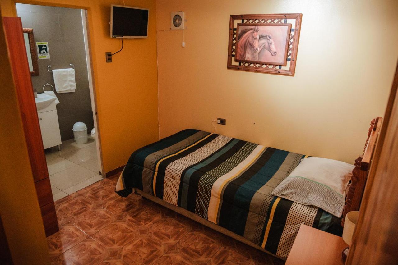 Di Giorgio Hostal Антофагаста Экстерьер фото