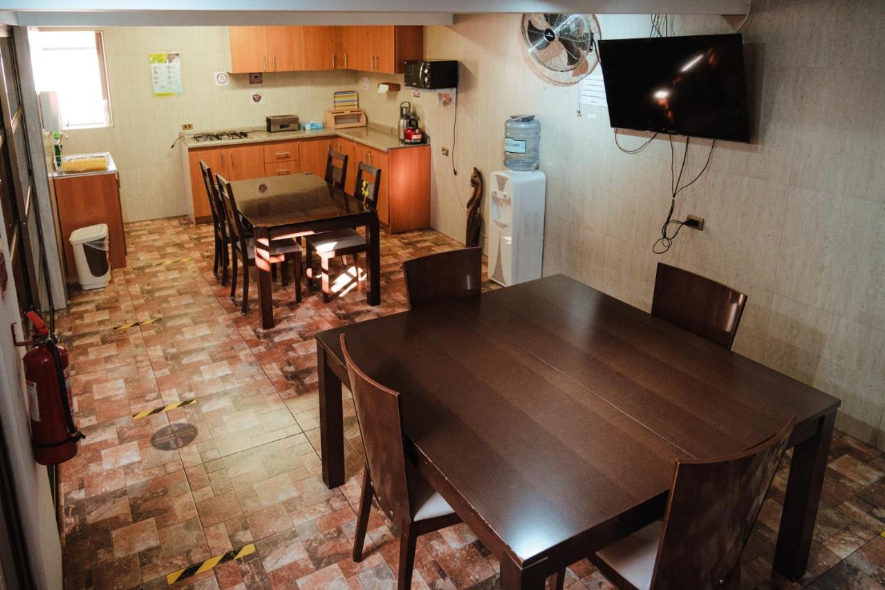 Di Giorgio Hostal Антофагаста Экстерьер фото